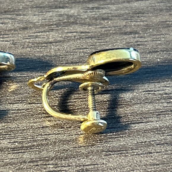 Van Dell 12 kt Gold Filled screw back vintage earrings - Picture 8 of 11